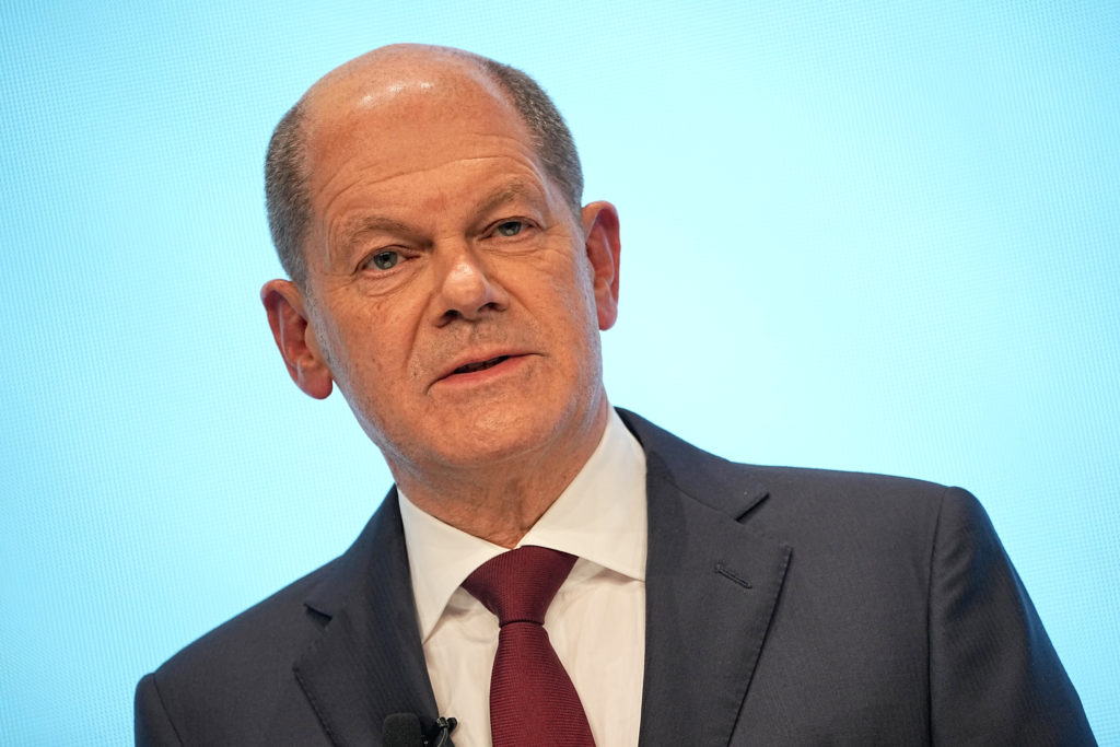 24 November 2021, Berlin: Olaf Scholz, SPD candidate for chancellor and acting federal finance minister, presents the joint coalition agreement of the traffic light parties of SPD, Alliance 90/The Greens and FDP for the future federal government at a press conference. Photo: Michael Kappeler/dpa (Photo by Michael Kappeler/picture alliance via Getty Images)