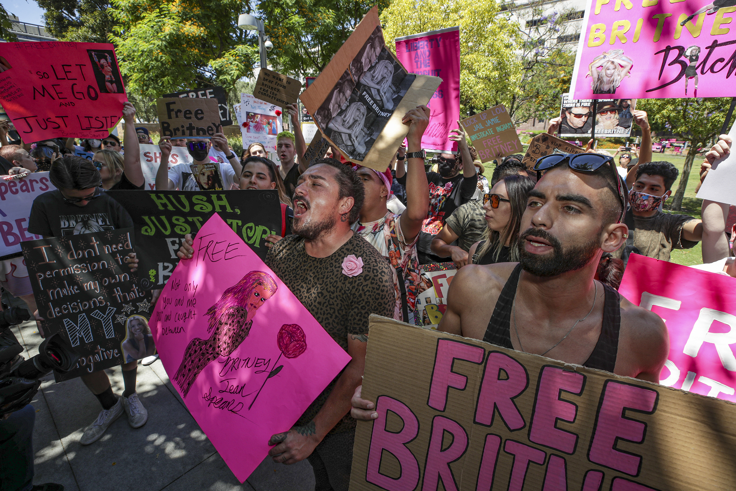 Los Angeles, CA - June 23: Supporters of Britney Spears rally as hearing on the Britney Spears conservatorship case takes place Stanley Mosk Courthouse on Wednesday, June 23, 2021 in Los Angeles, CA. (Irfan Khan / Los Angeles Times via Getty Images)